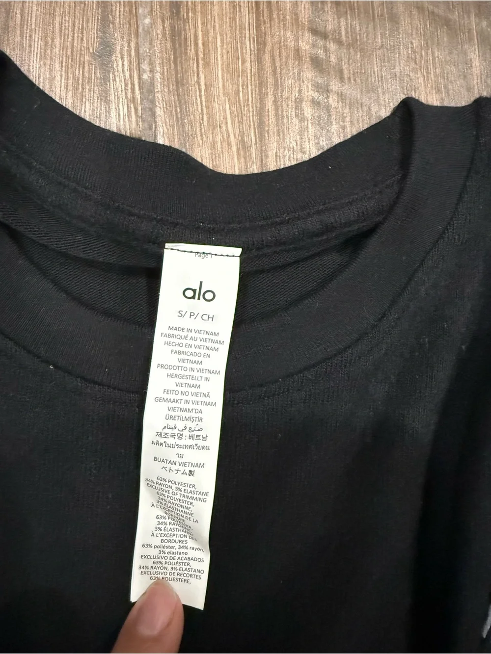 NWT ALO Yoga Black Crewneck Sweater - Picture 4 of 5